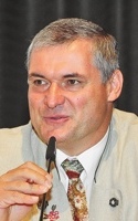 Dr. Christian Bickert